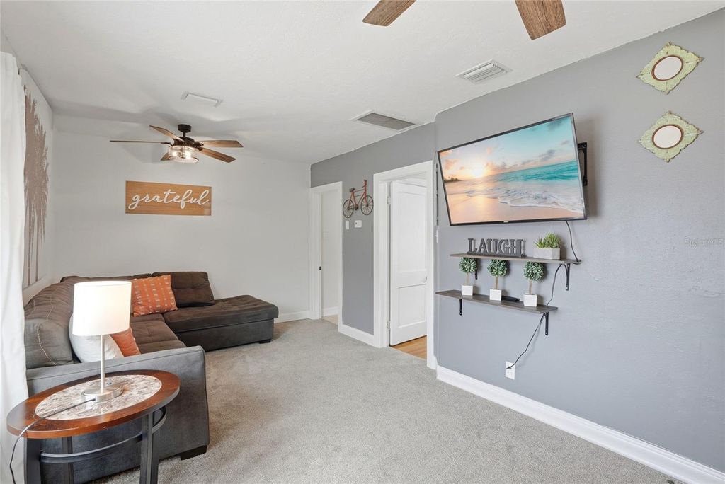 Photo of 4627 1st Avenue N, St Petersburg, FL 33713 (MLS # TB8507758)