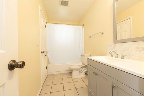 Tiny photo for 805 Pleasantdale Drive, Wildwood, FL 34785 (MLS # G5112219)