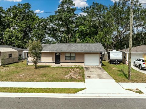 Tiny photo for 805 Pleasantdale Drive, Wildwood, FL 34785 (MLS # G5112219)