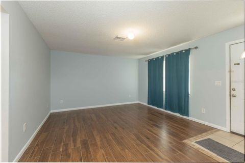 Tiny photo for 805 Pleasantdale Drive, Wildwood, FL 34785 (MLS # G5112219)