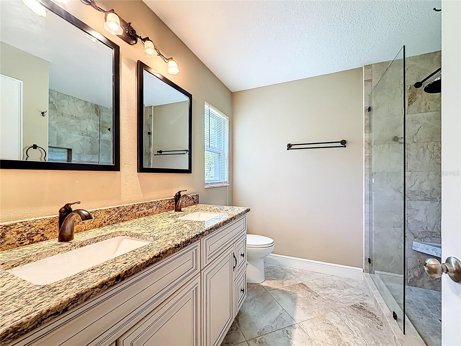 KENSINGTON ESTATES UNIT 01 - Residential