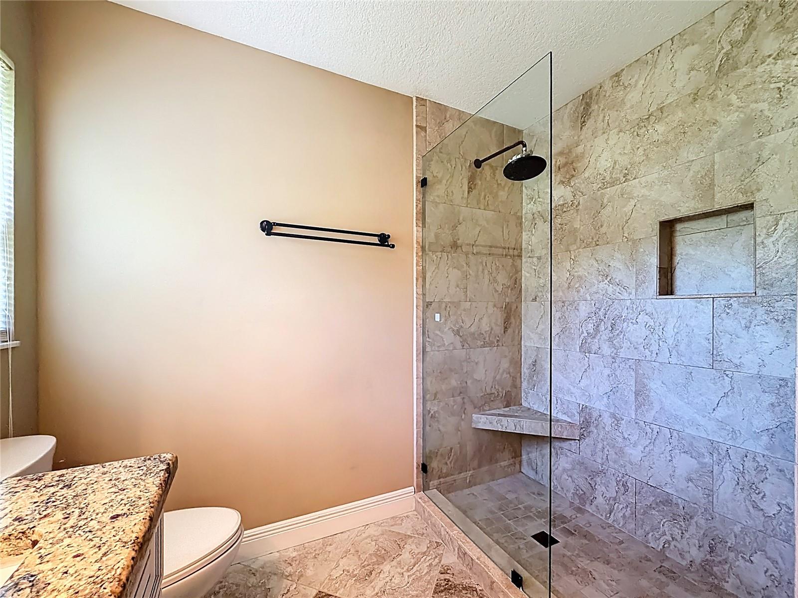 KENSINGTON ESTATES UNIT 01 - Residential