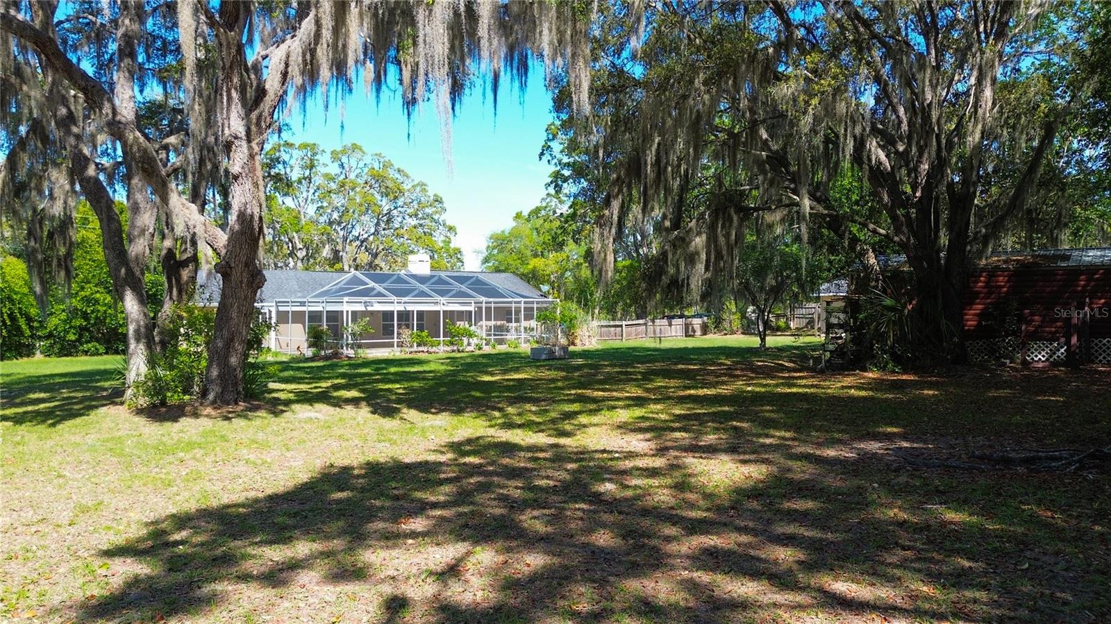 KENSINGTON ESTATES UNIT 01 - Residential