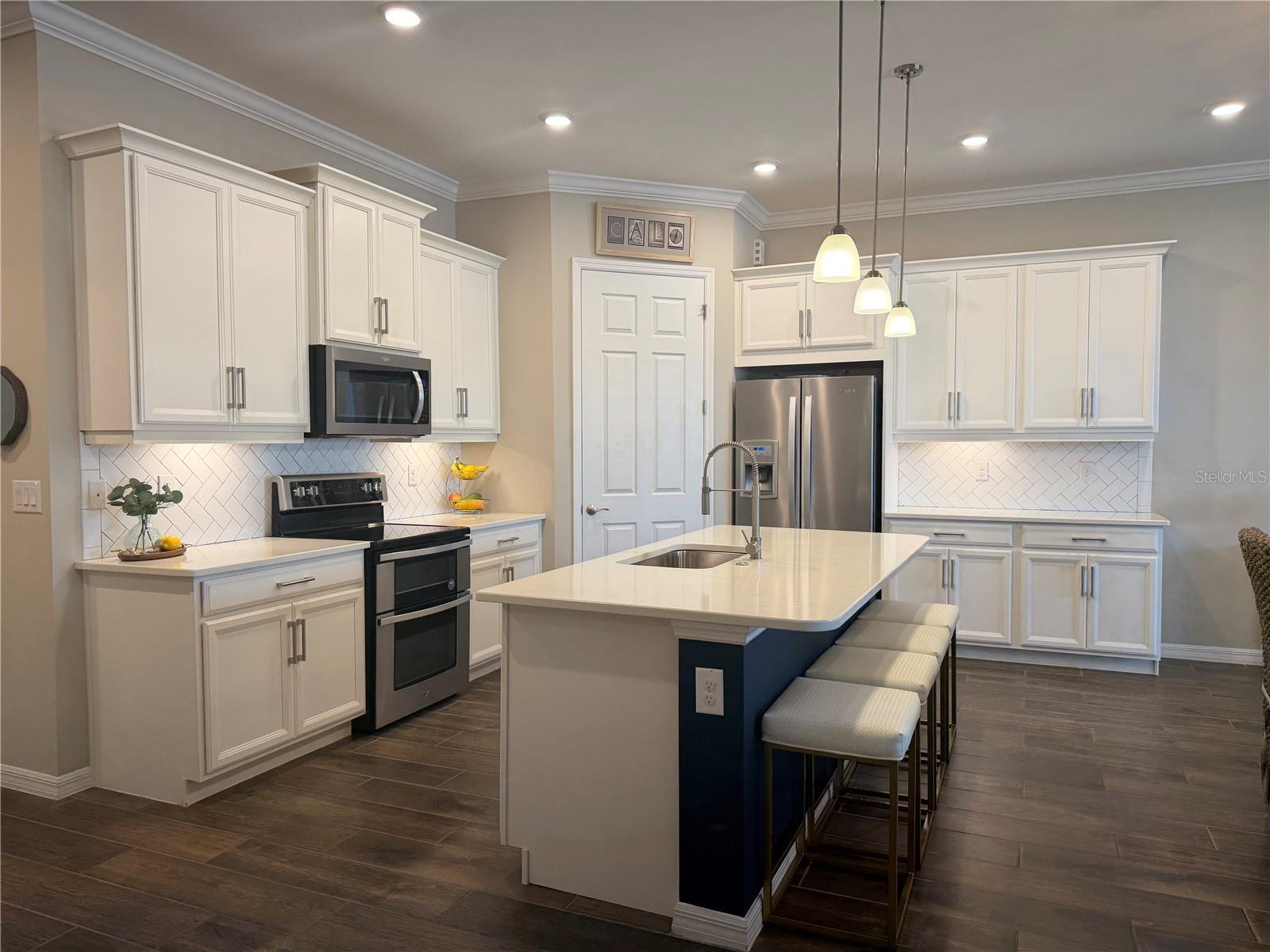 TOSCANA ISLES - Residential