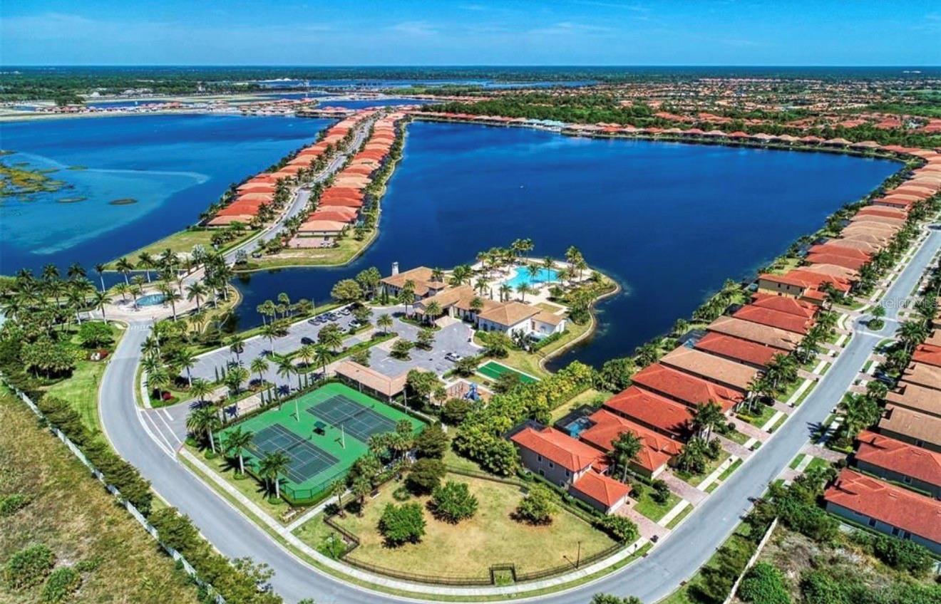 TOSCANA ISLES - Residential