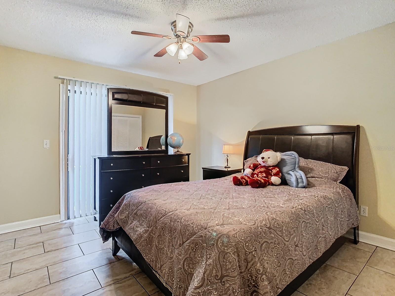 NORTH COVE - Residential