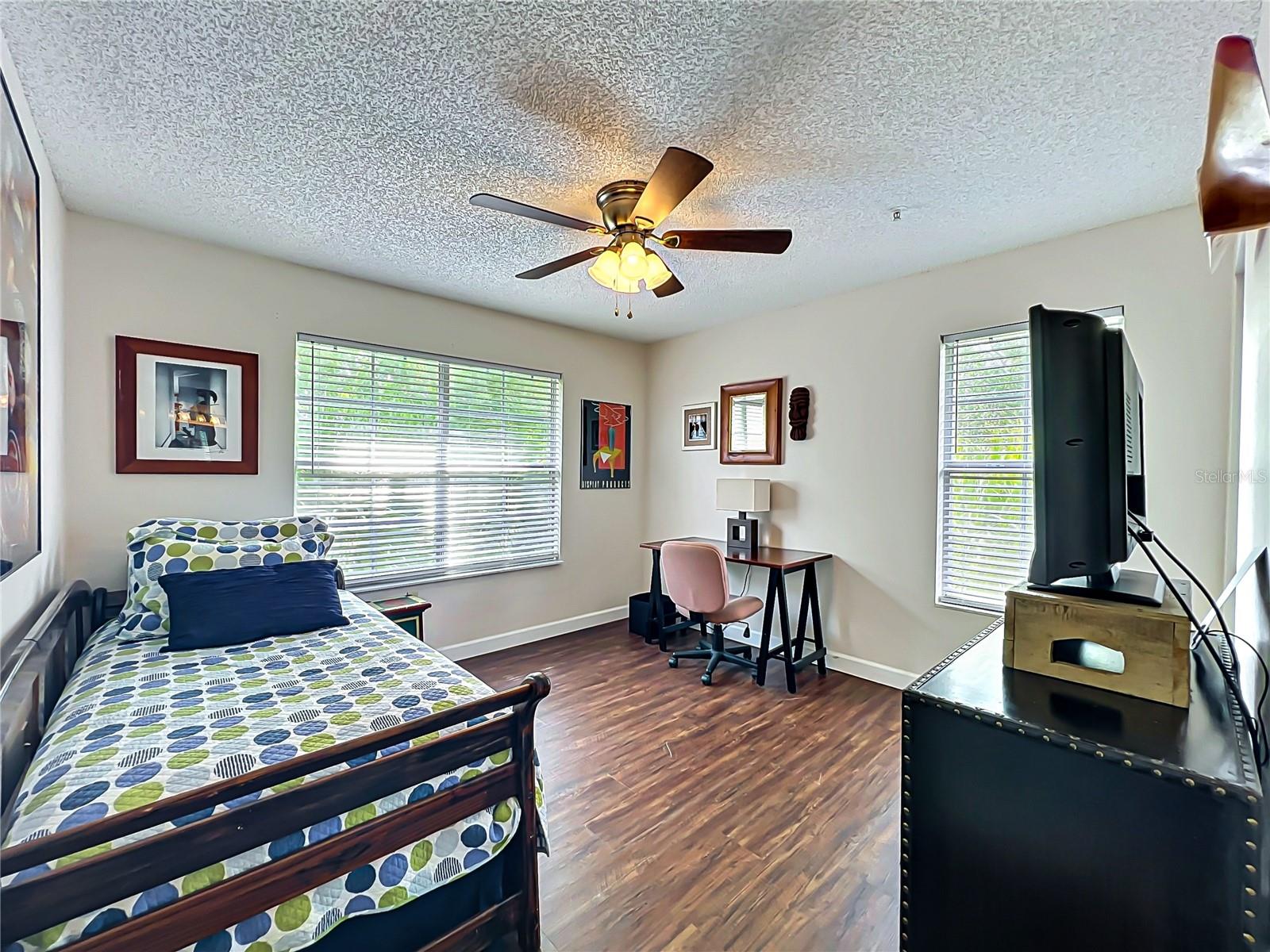 VILLAS AT LAKESIDE A CONDO - Residential