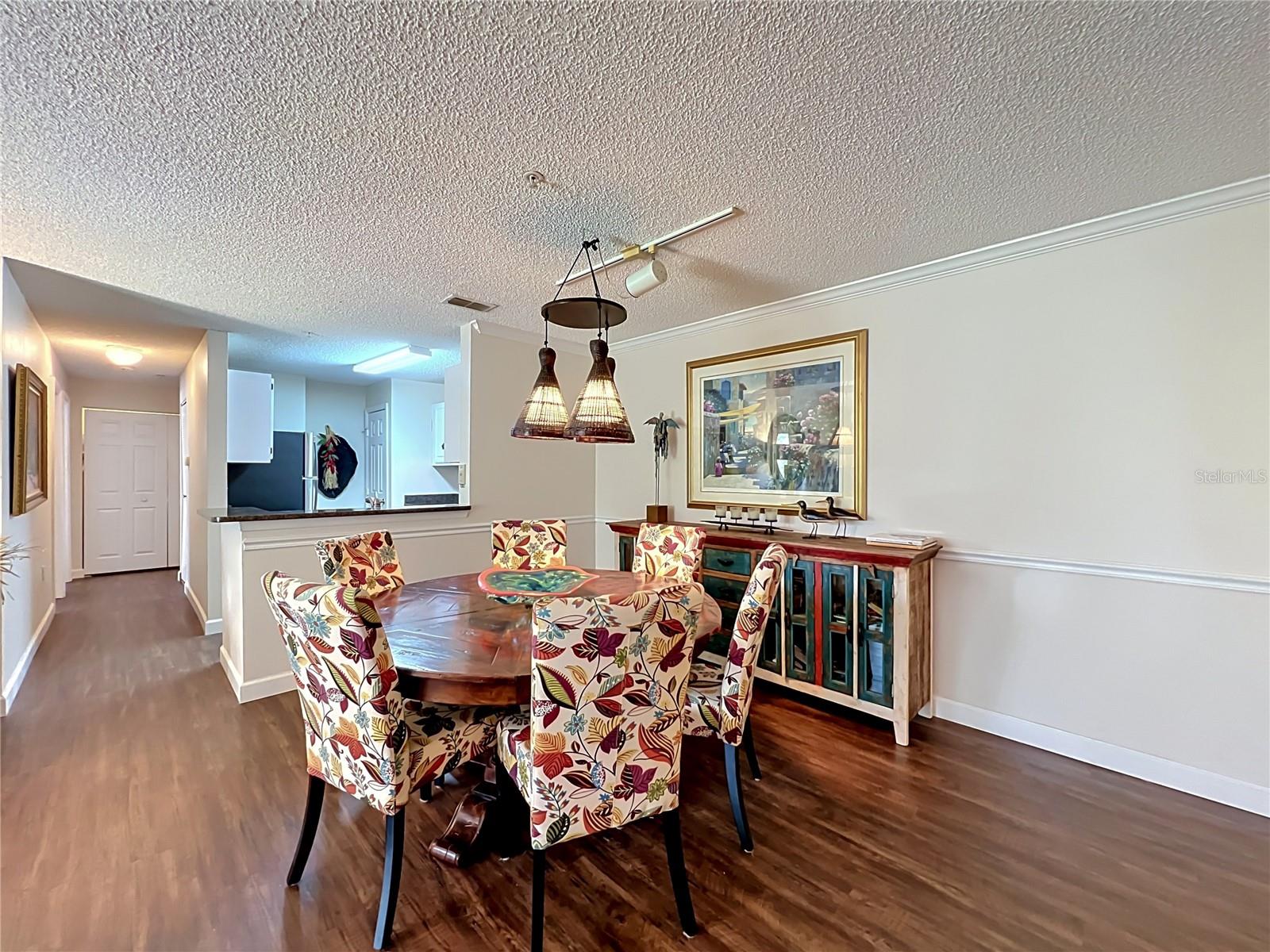 VILLAS AT LAKESIDE A CONDO - Residential