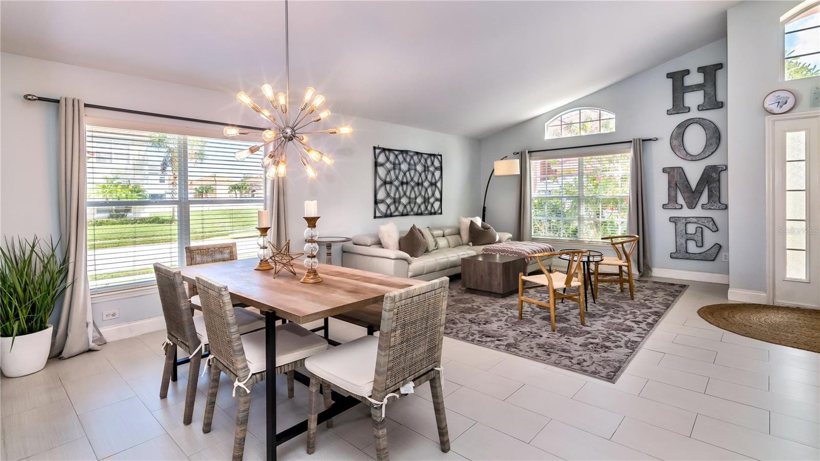 AVIANA PH 01 - Residential