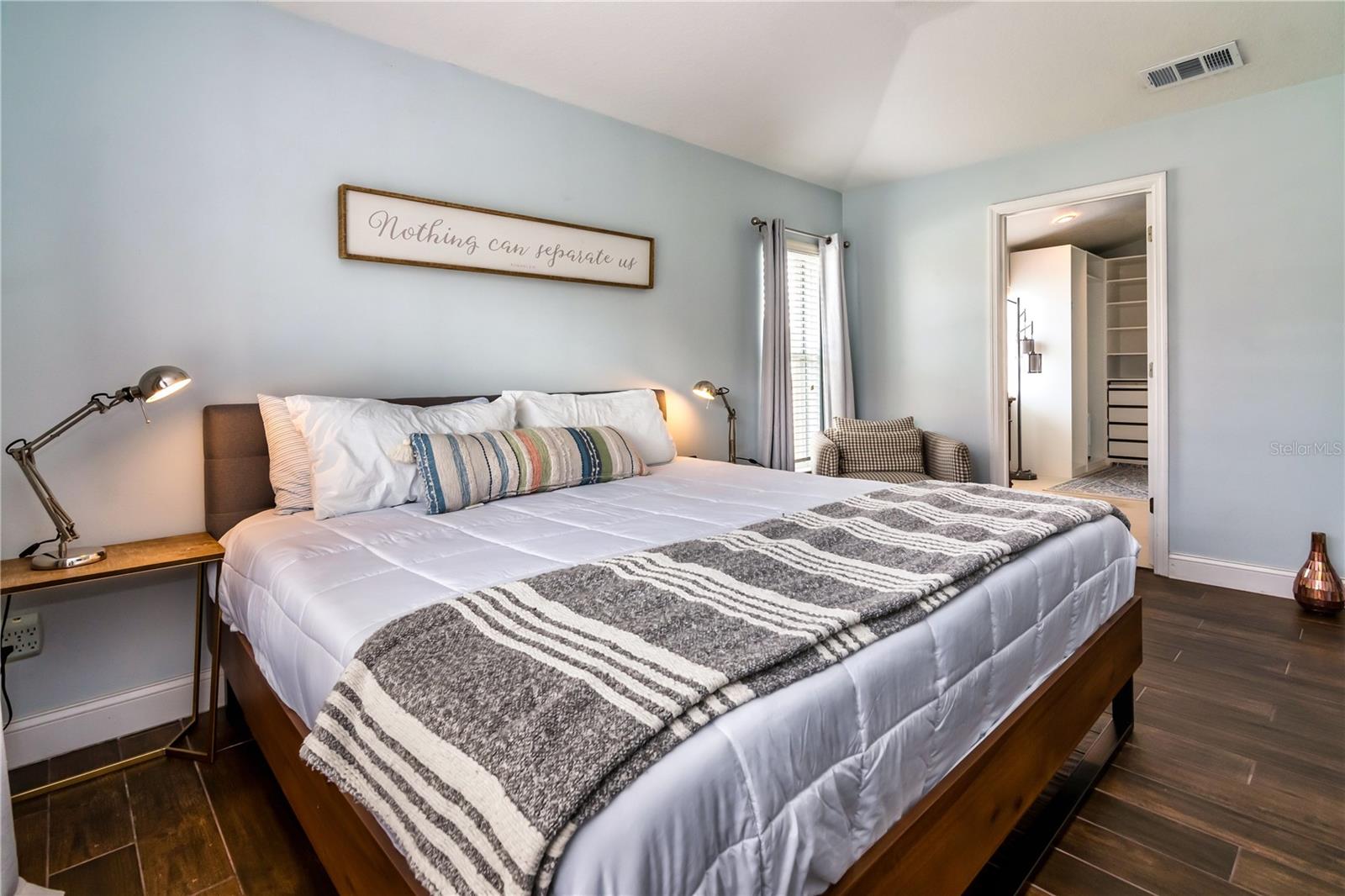 AVIANA PH 01 - Residential