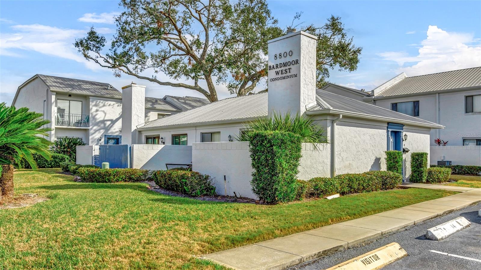 BARDMOOR WEST CONDO - Residential Lease