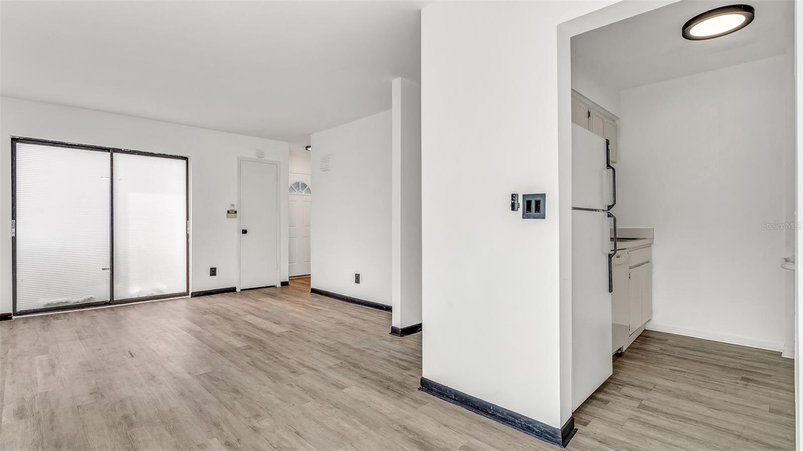 BARDMOOR WEST CONDO - Residential Lease