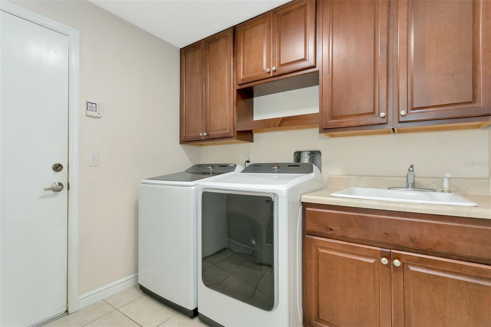 SUN CITY CENTER UNIT 255 - Residential
