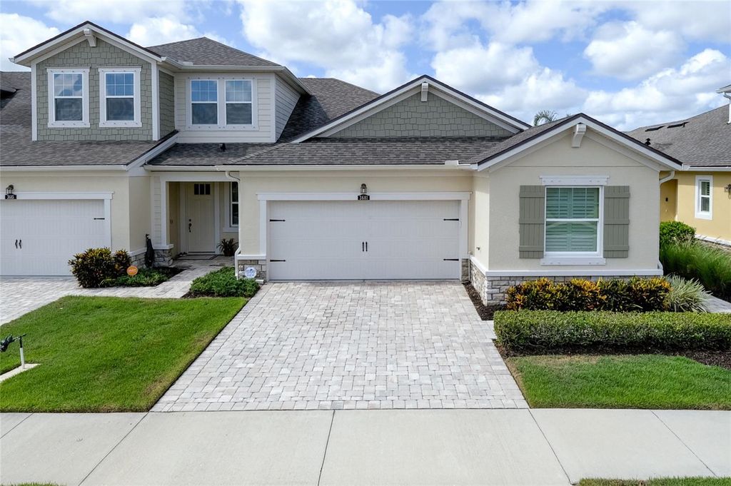 Photo of 3681 Divot Lane, Sarasota, FL 34232 (MLS # A4655788)