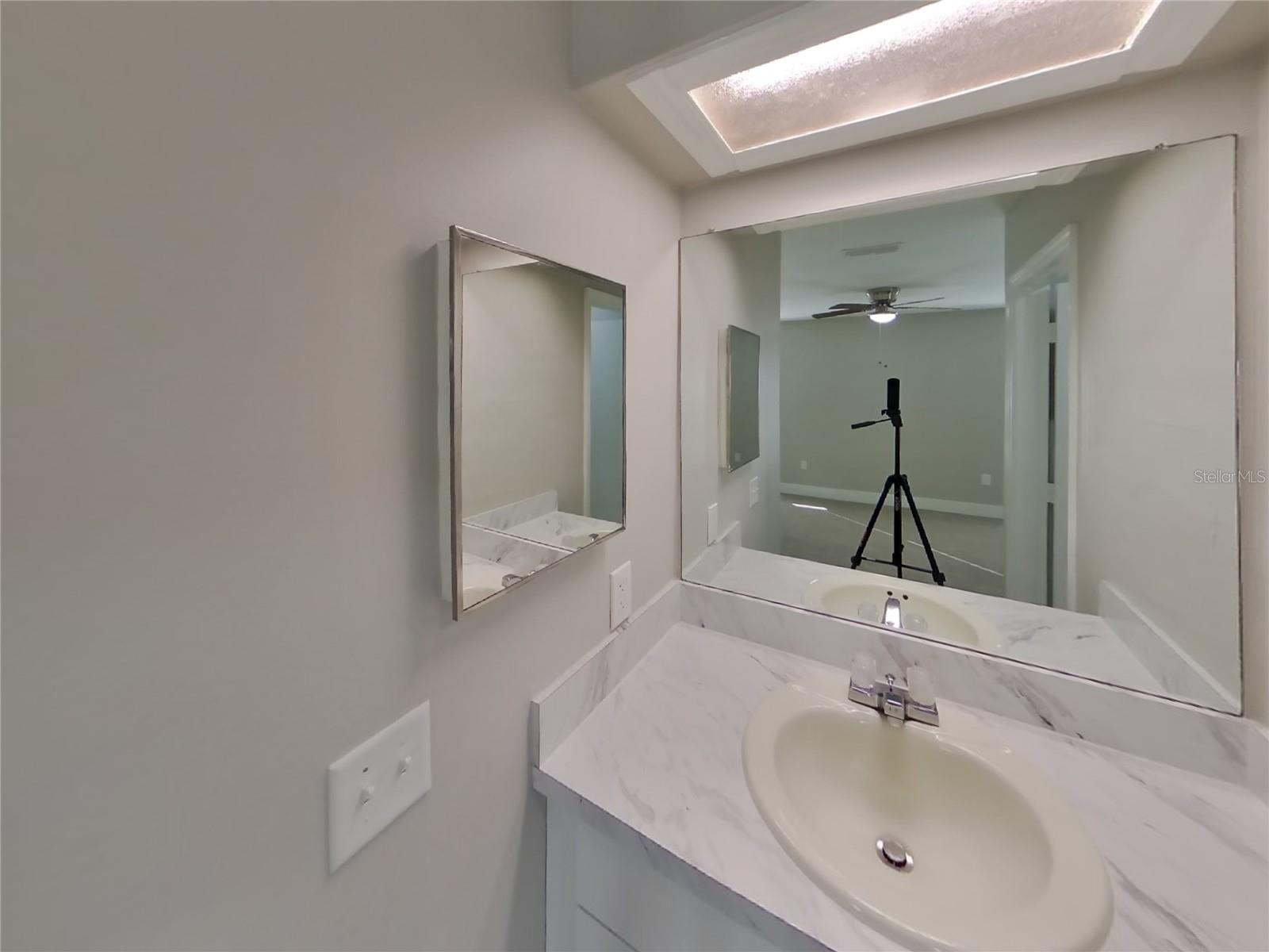 SPRING HILL - Residential Lease