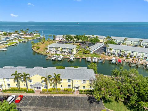 4740 BEACH DRIVE SE A ST PETERSBURG FL 33705