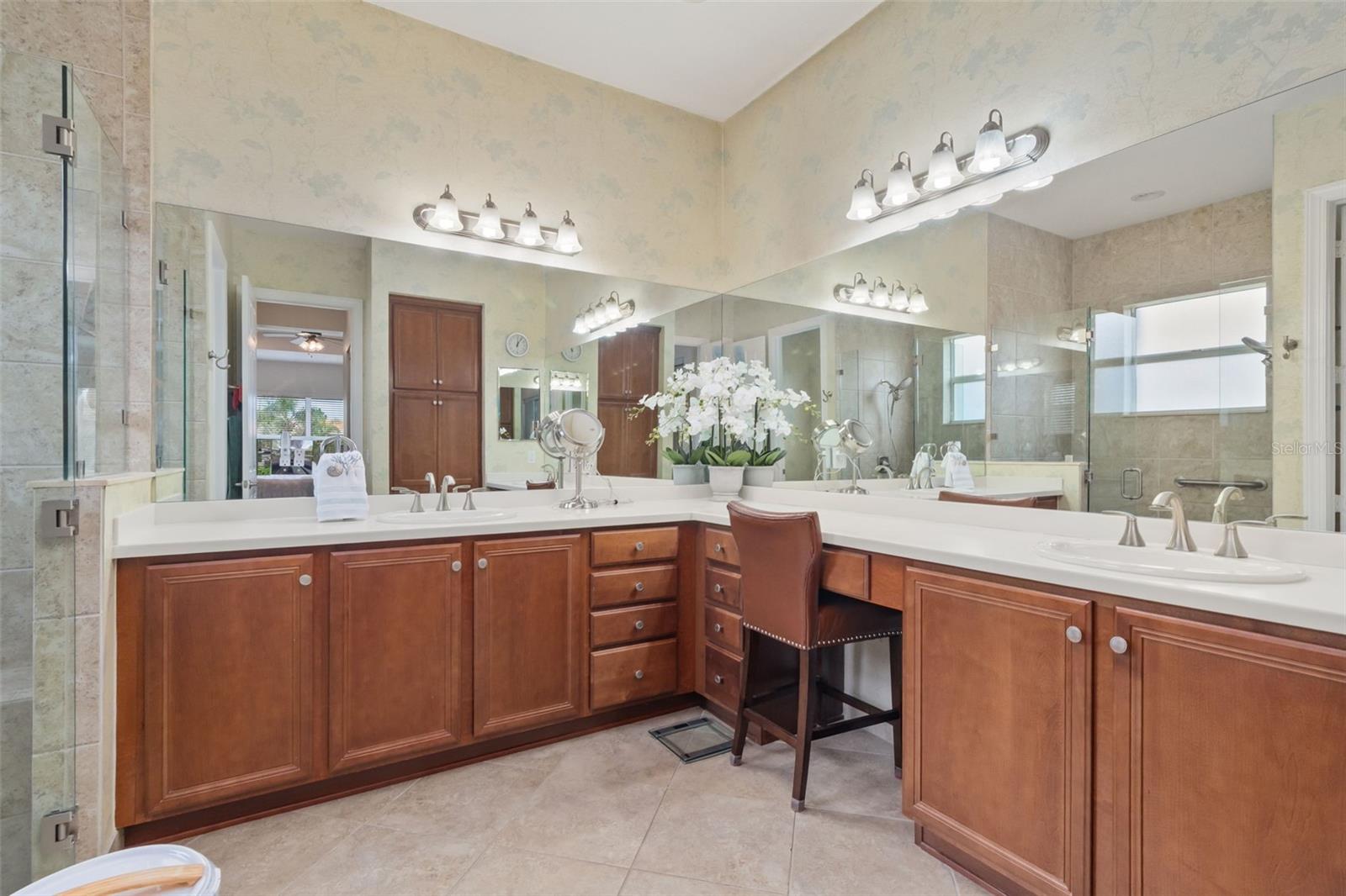 VALENCIA LAKES TR J PH 2 - Residential