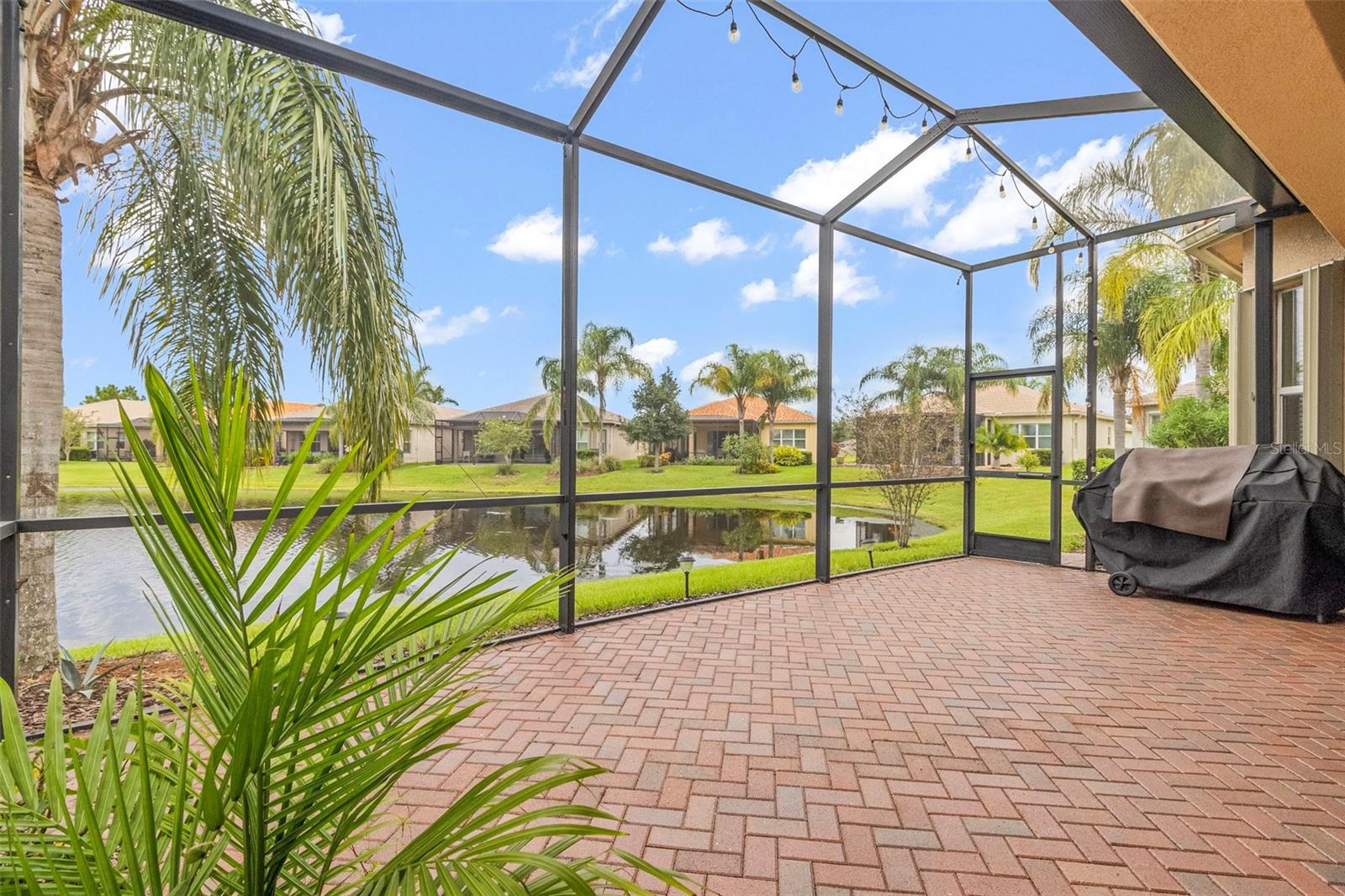 VALENCIA LAKES TR J PH 2 - Residential