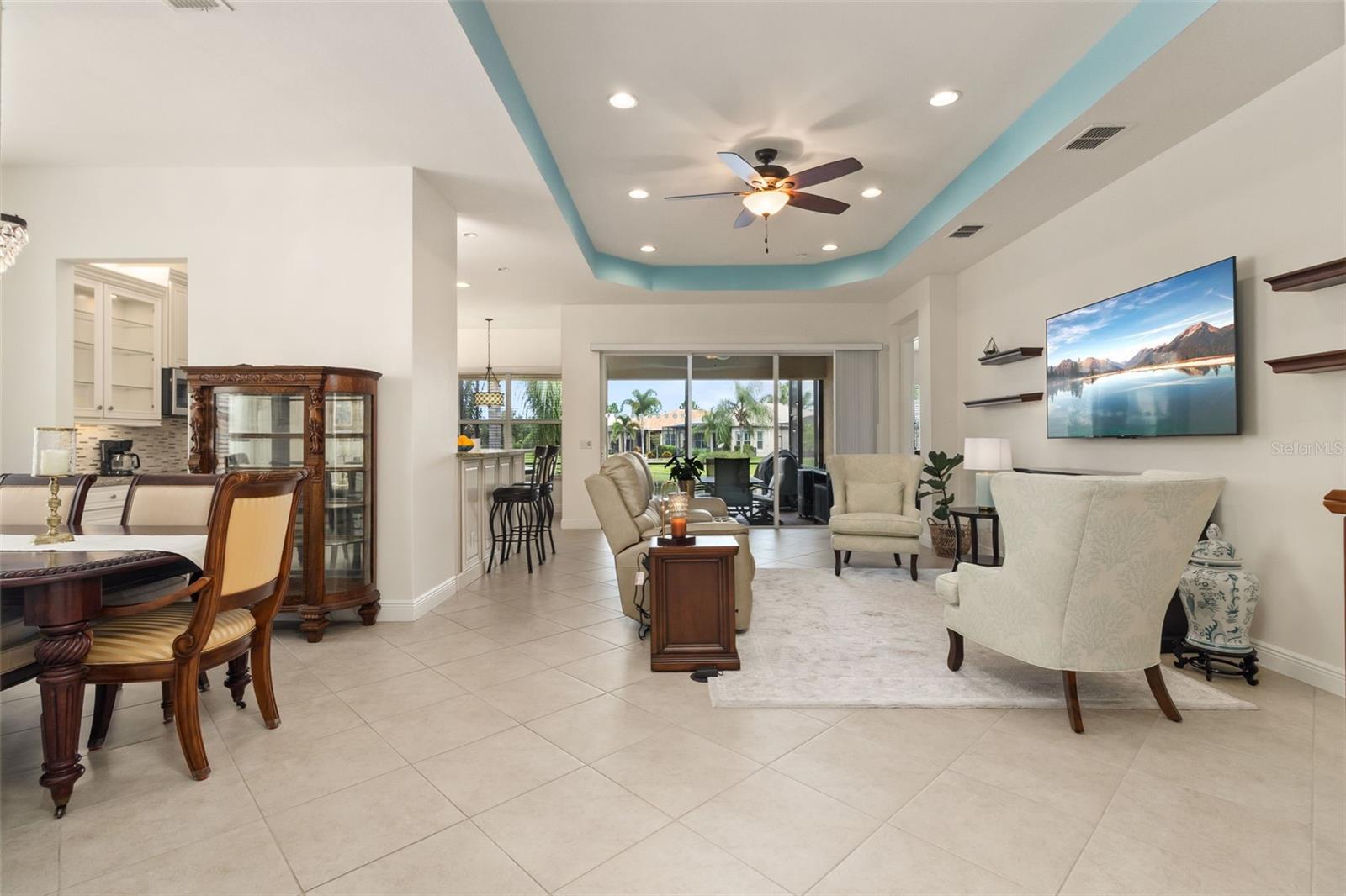 VALENCIA LAKES TR J PH 2 - Residential