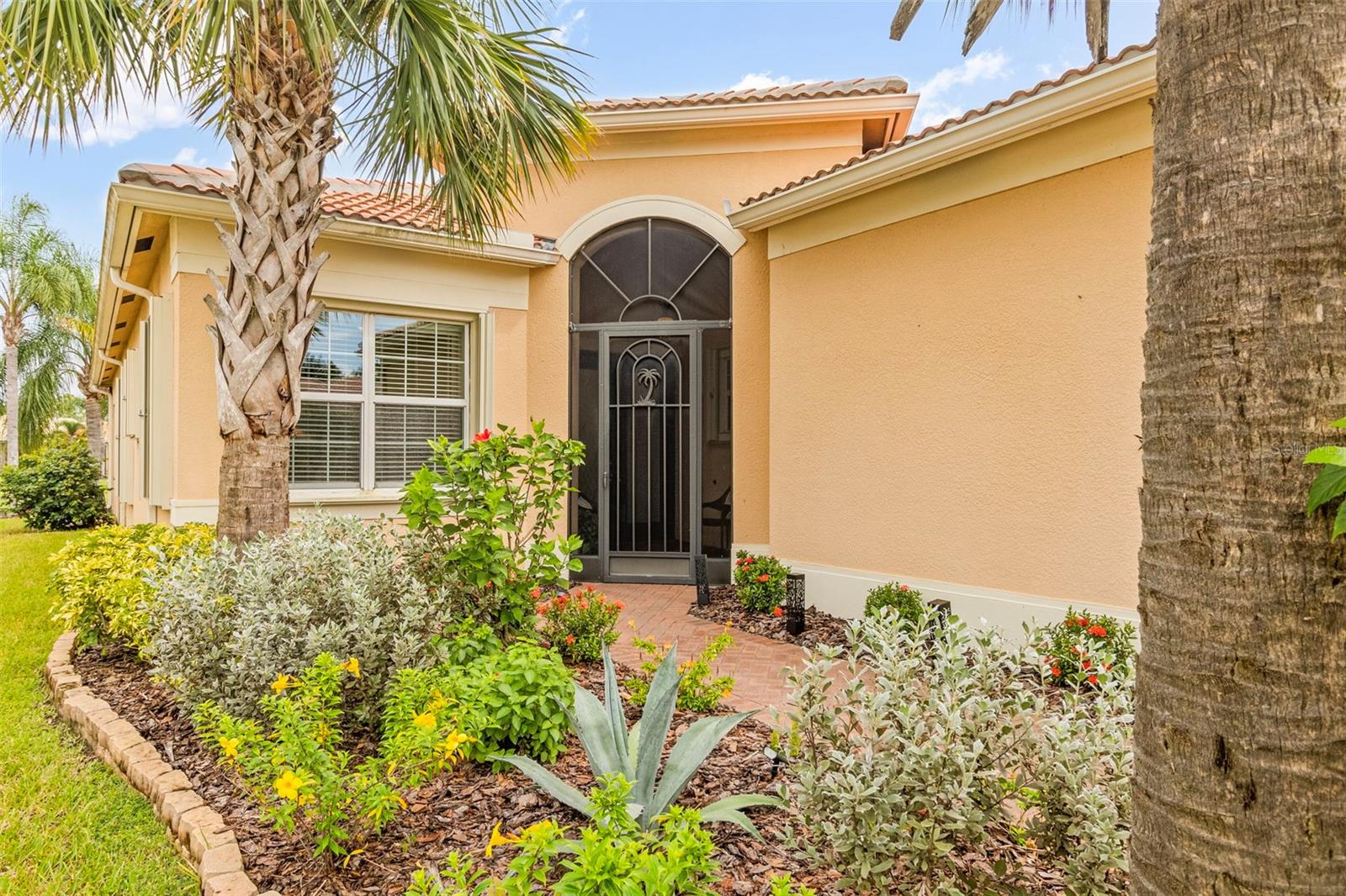 VALENCIA LAKES TR J PH 2 - Residential