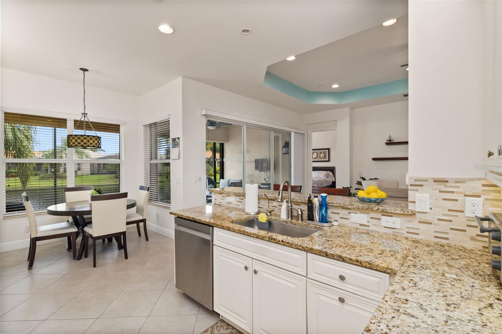 VALENCIA LAKES TR J PH 2 - Residential