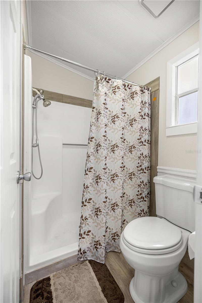 LADY LAKE ORANGE BLOSSOM GARDENS UNIT 06 - Residential
