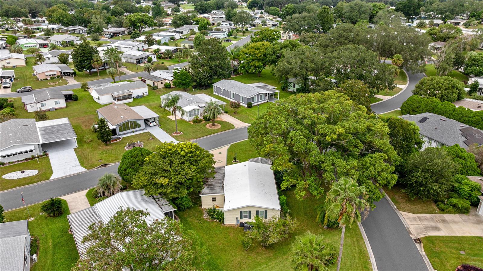 LADY LAKE ORANGE BLOSSOM GARDENS UNIT 06 - Residential