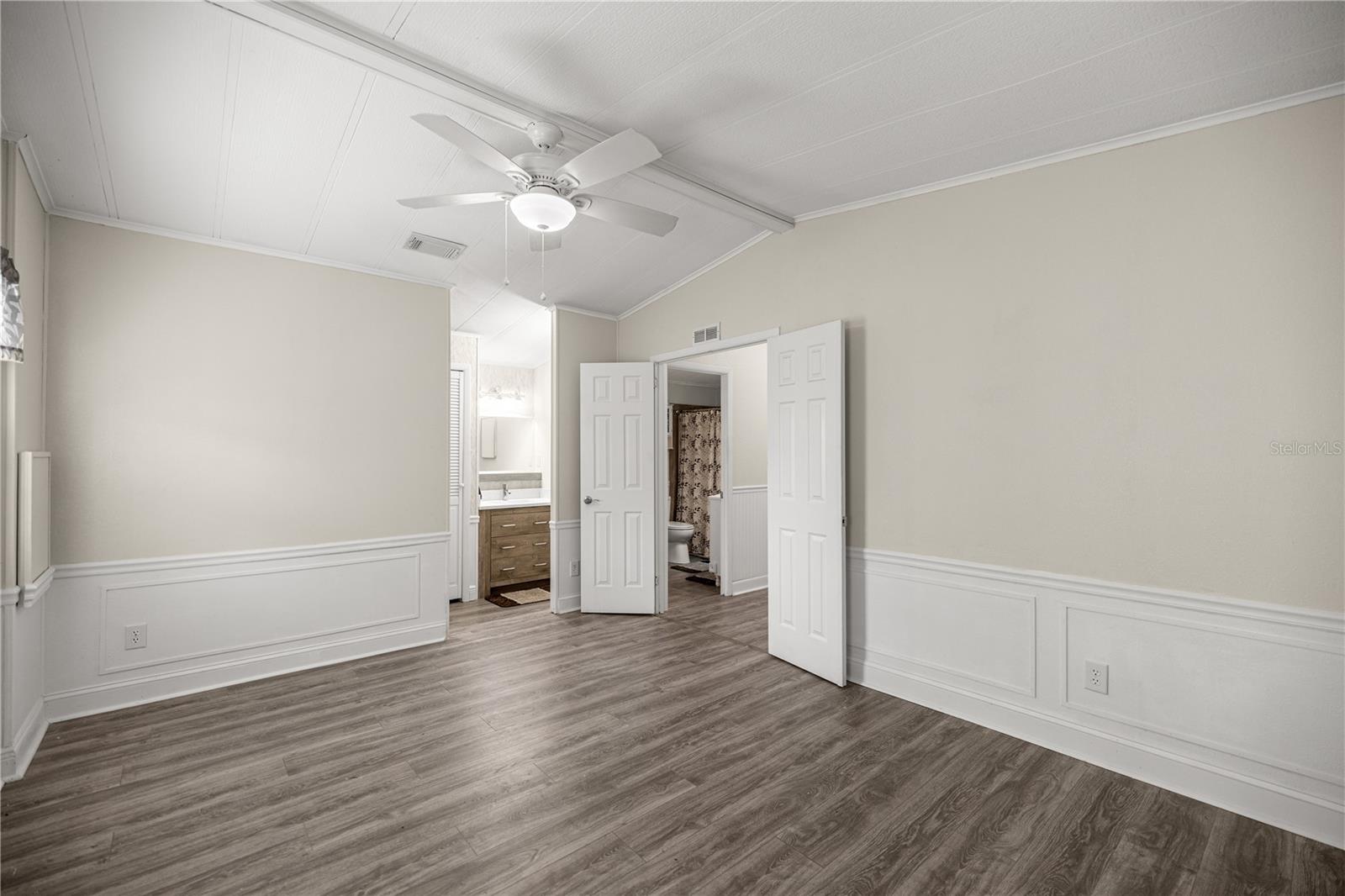 LADY LAKE ORANGE BLOSSOM GARDENS UNIT 06 - Residential