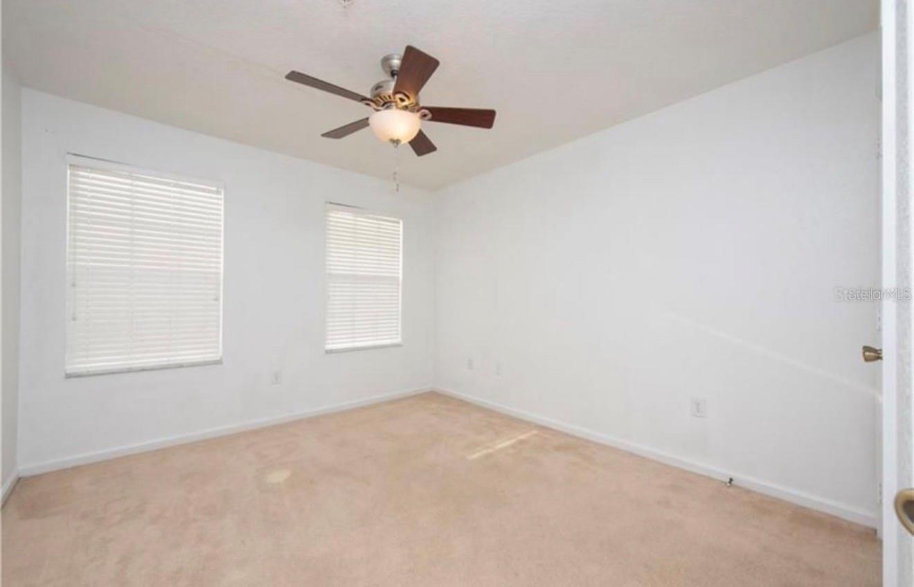 TOWNHOMES OF FLORA RIDGE - Residential Lease