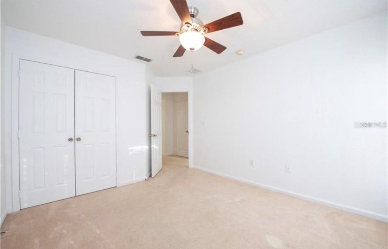 TOWNHOMES OF FLORA RIDGE - Residential Lease