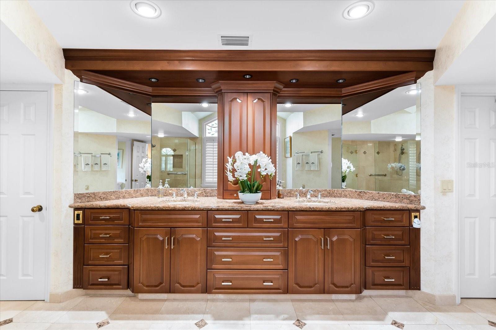 TIDY ISLAND PH II - Residential