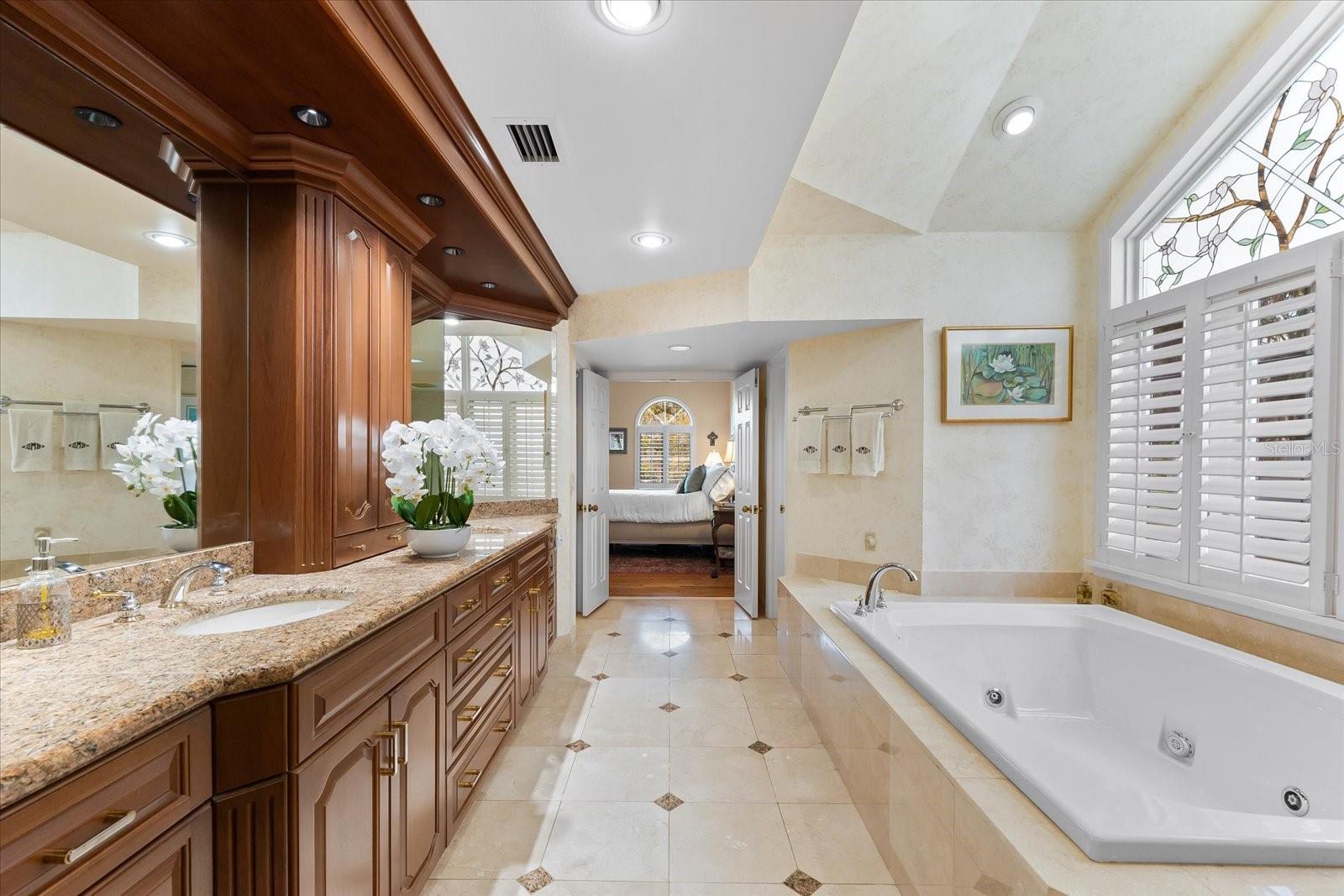 TIDY ISLAND PH II - Residential