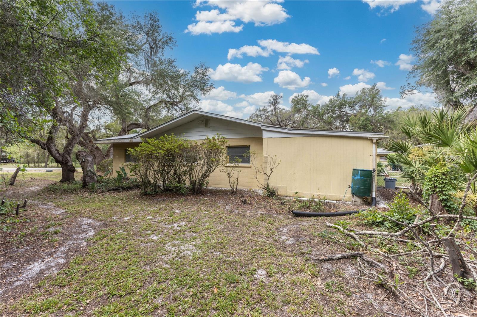 LAKEWOOD - Residential