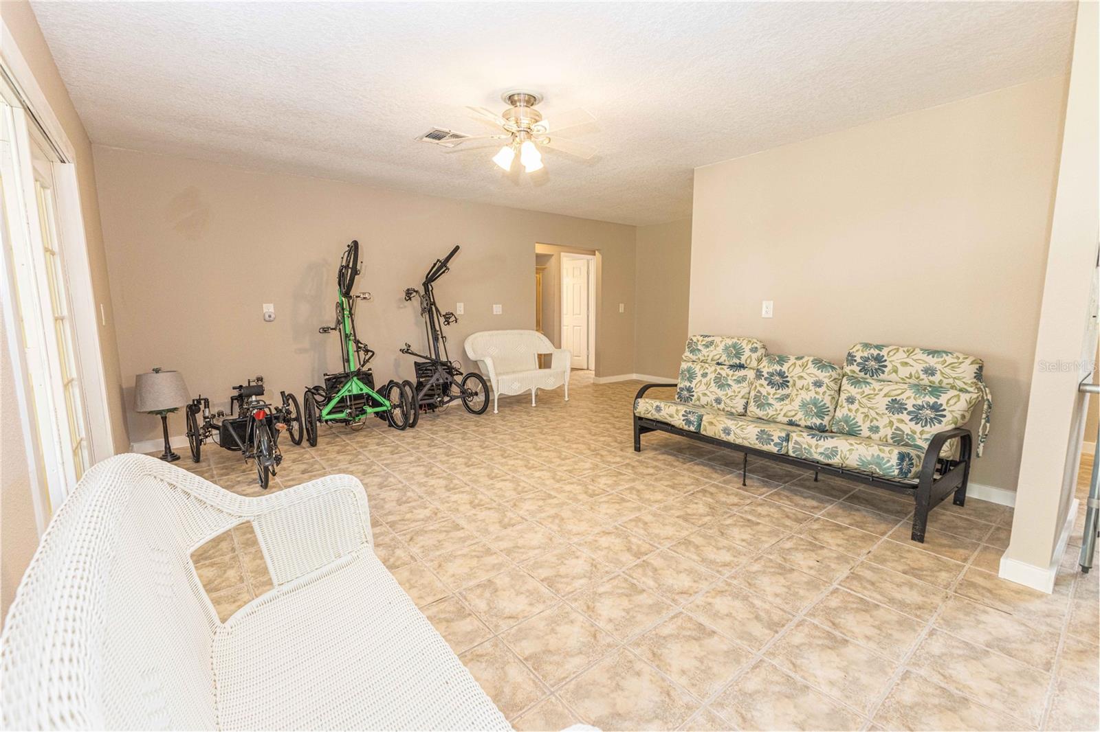 LAKEWOOD - Residential