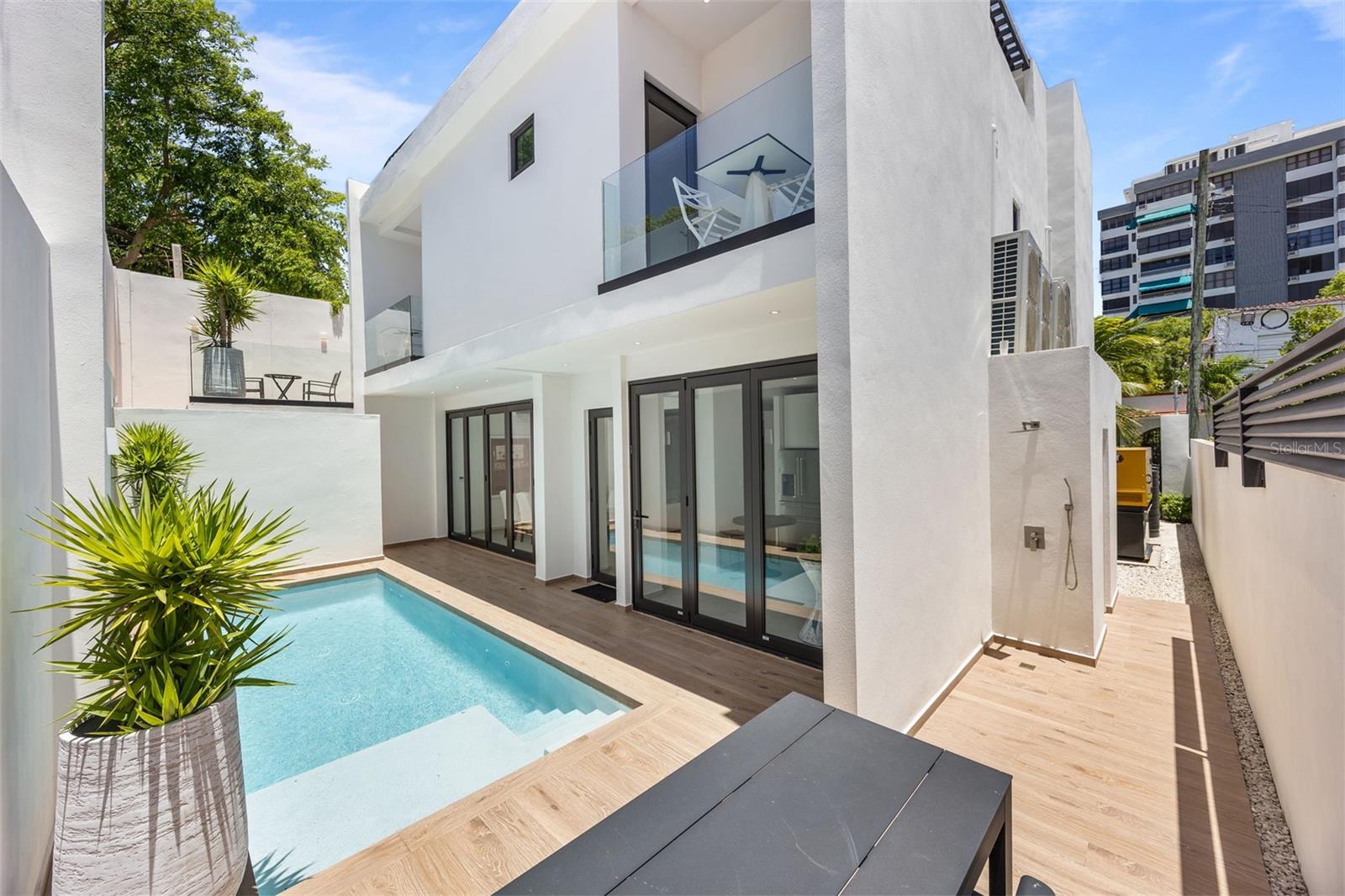 CONDADO - Residential