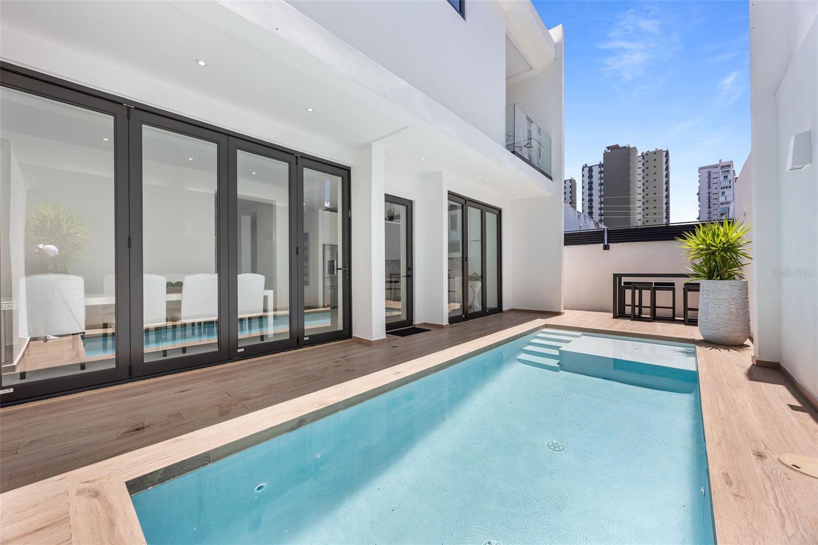 CONDADO - Residential