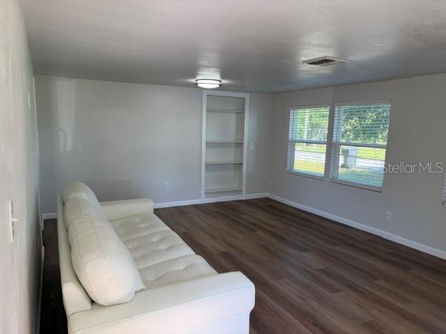 PARADISE ACRES - Residential Lease