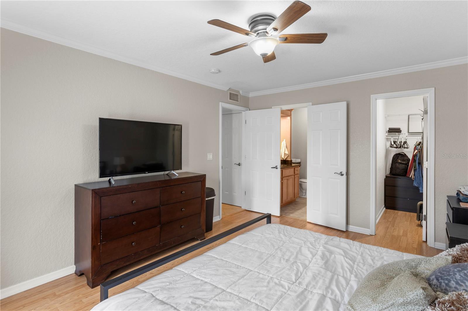 VICTORIA PALMS CONDO - Residential