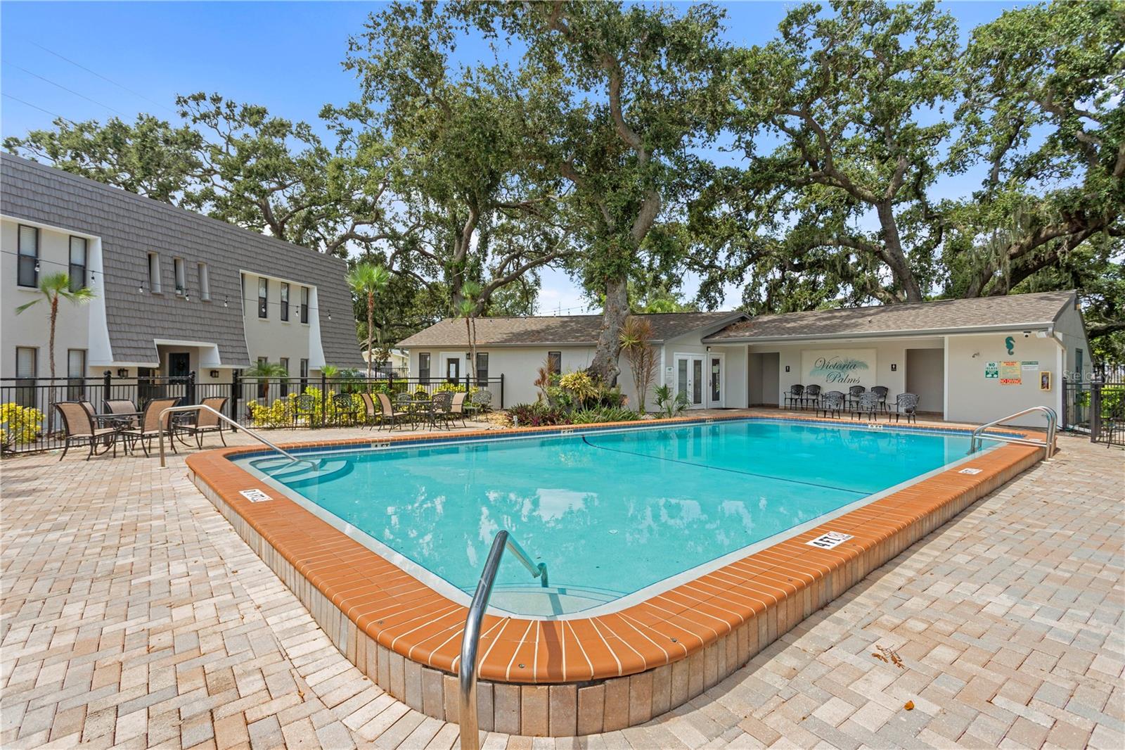 VICTORIA PALMS CONDO - Residential