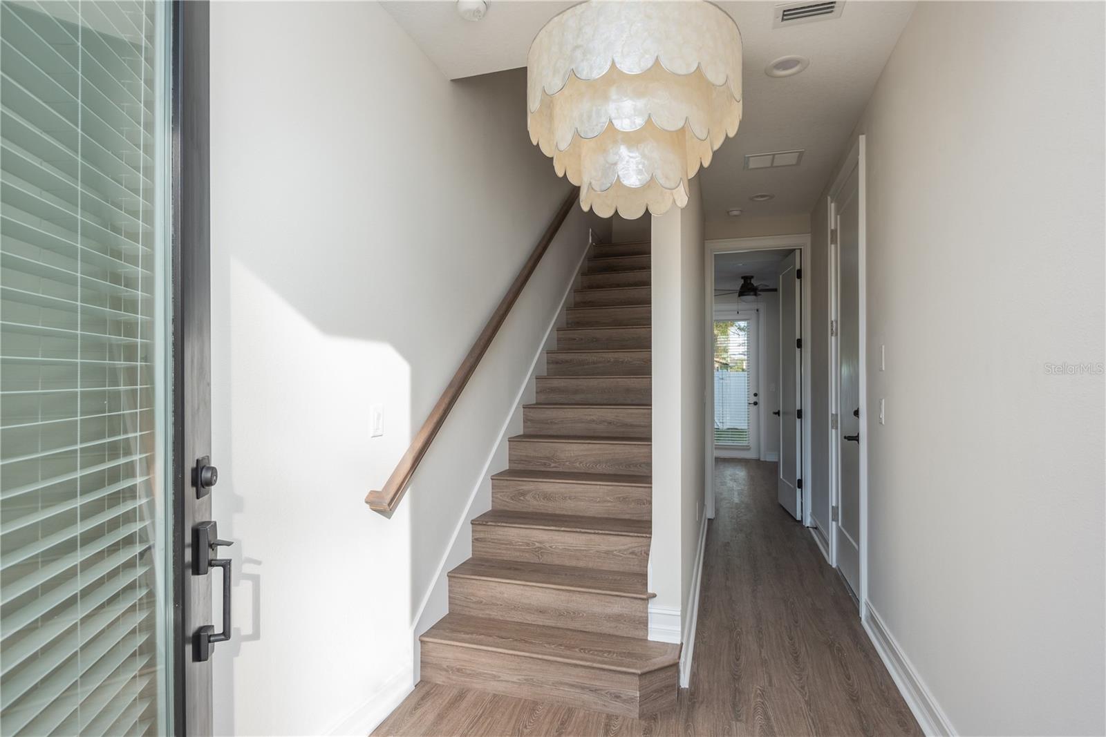 1527 N MORGAN STREET