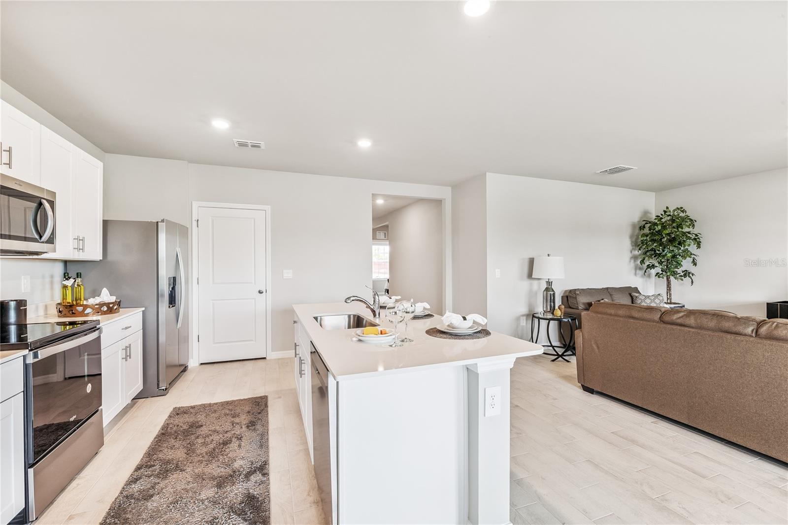 SEAGRASS - Residential