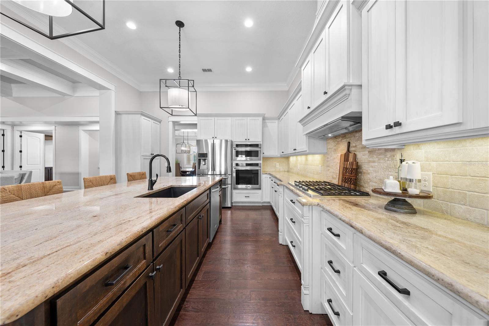 BRIDLE PATH ESTATES - Residential