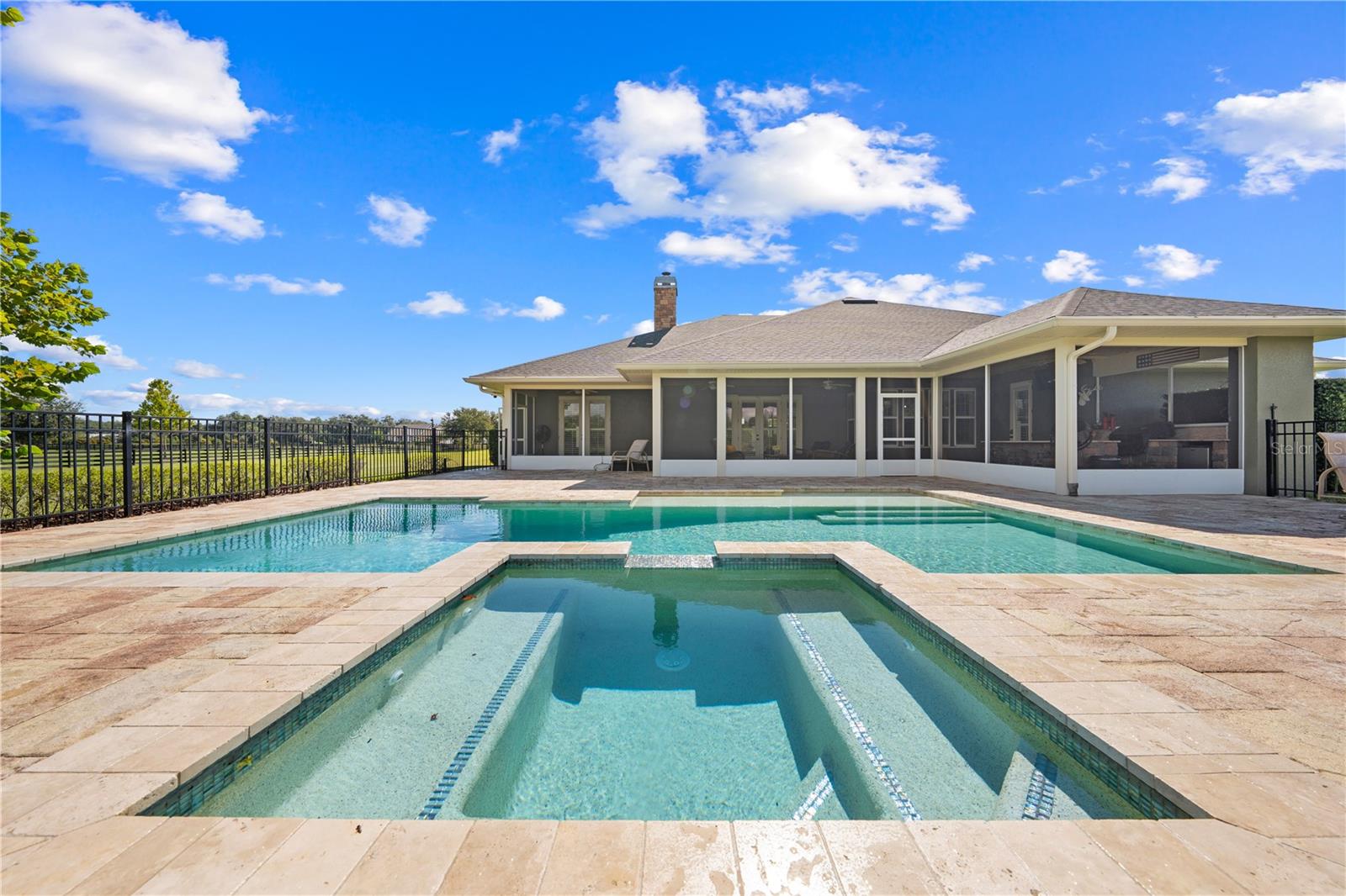 BRIDLE PATH ESTATES - Residential