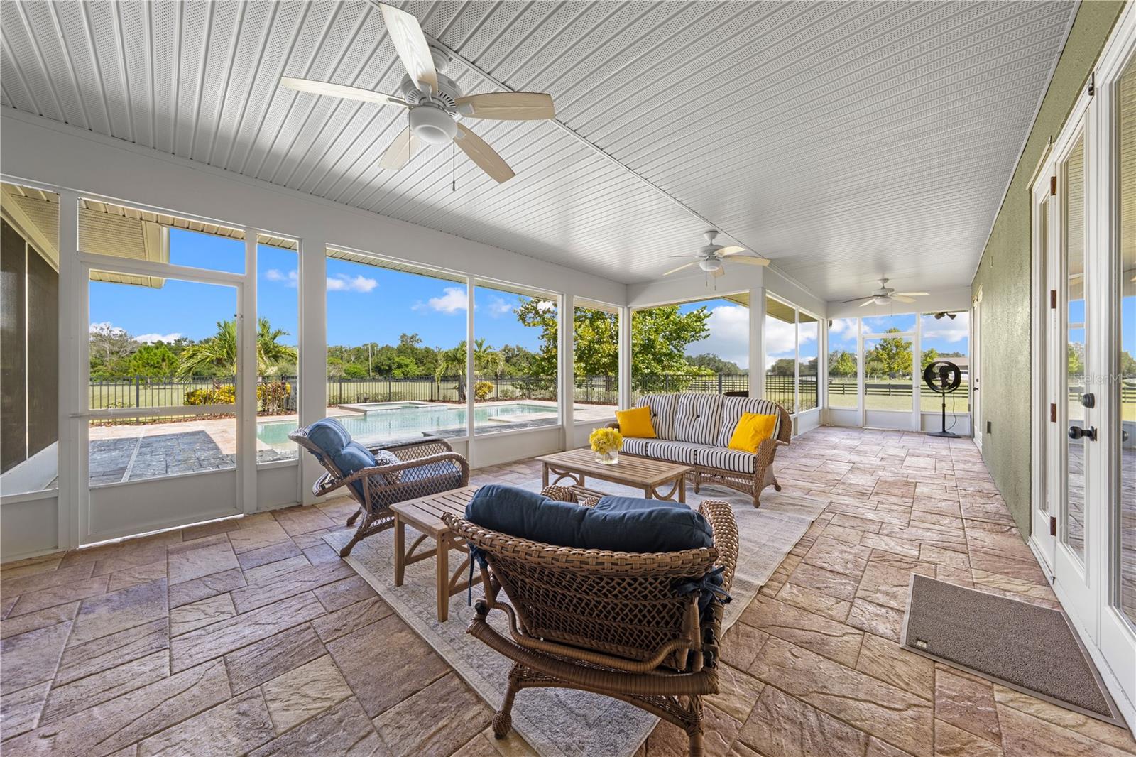 BRIDLE PATH ESTATES - Residential