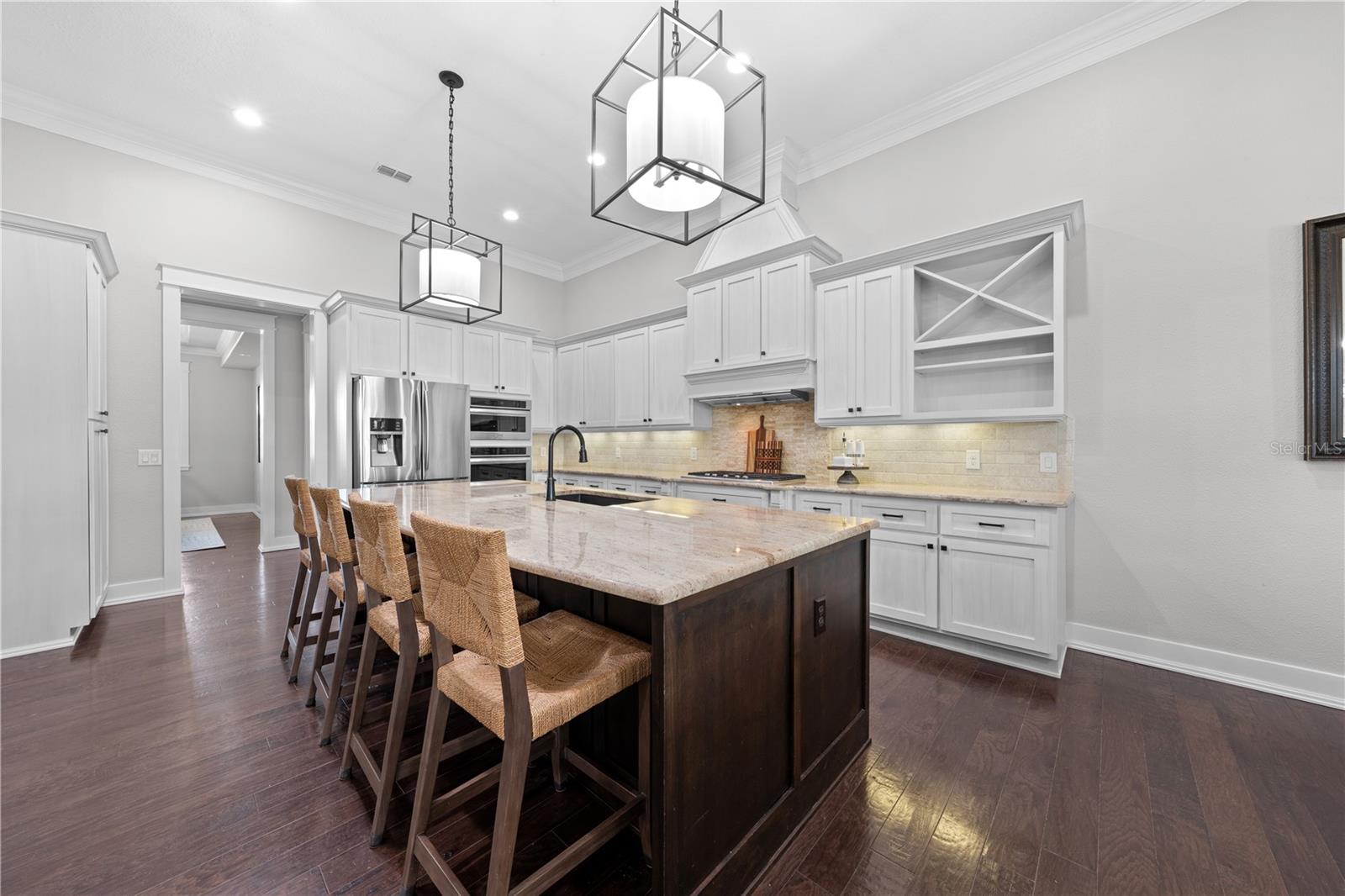 BRIDLE PATH ESTATES - Residential