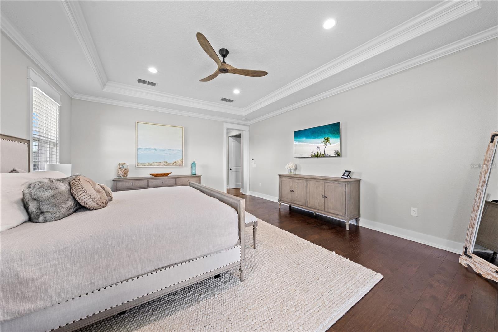 BRIDLE PATH ESTATES - Residential