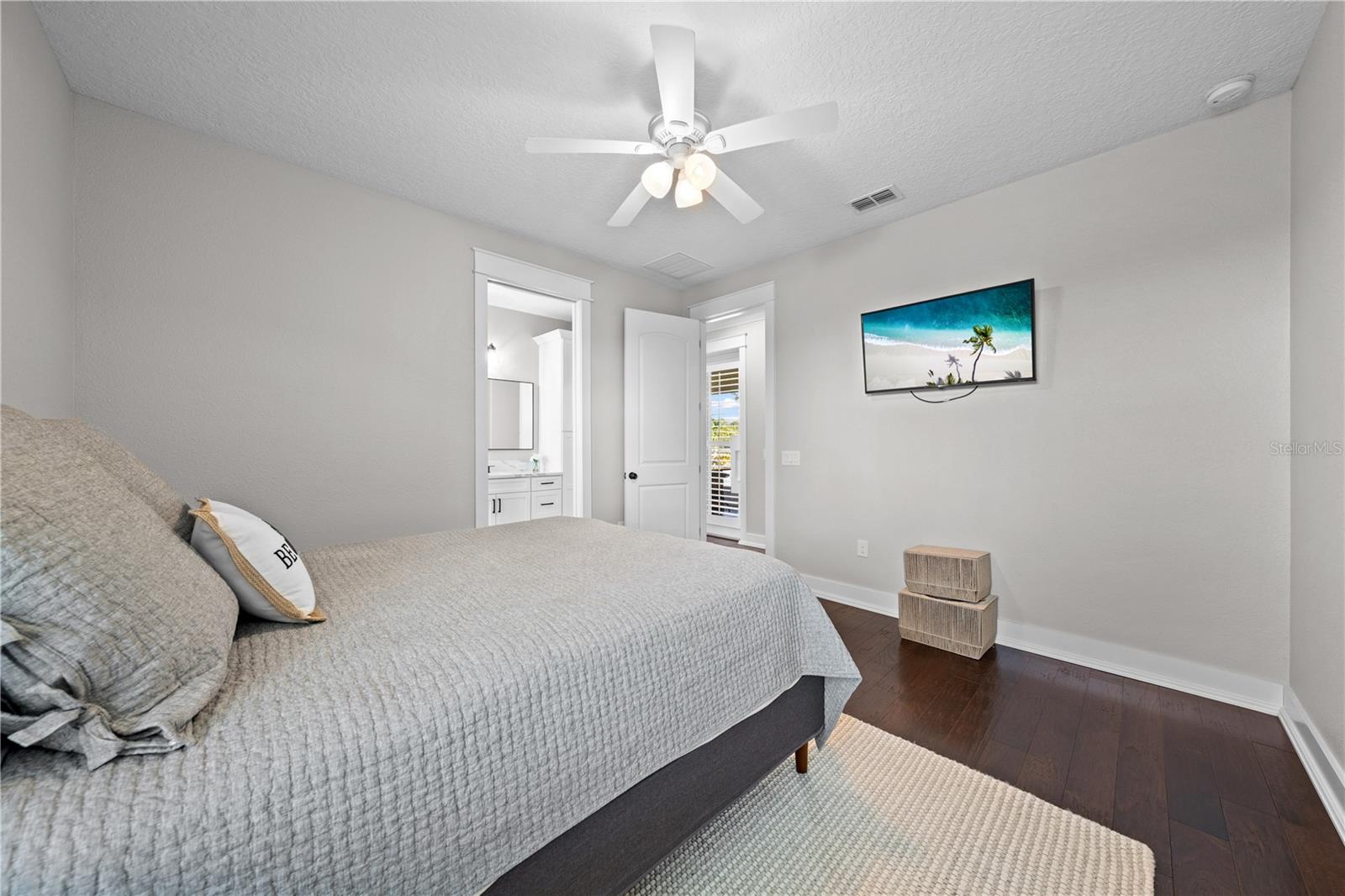 BRIDLE PATH ESTATES - Residential