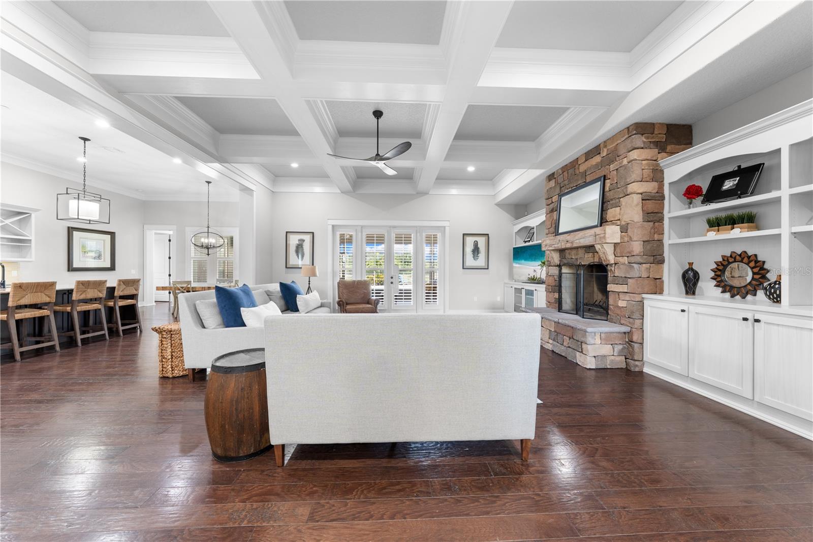 BRIDLE PATH ESTATES - Residential