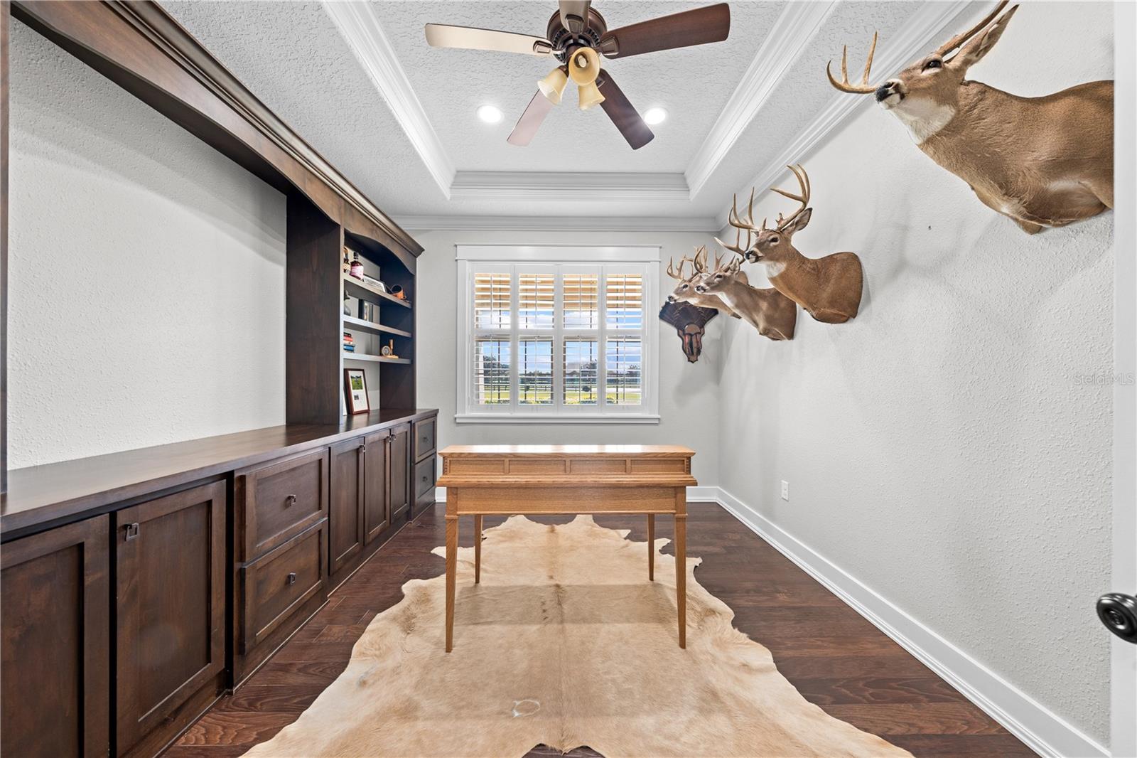 BRIDLE PATH ESTATES - Residential