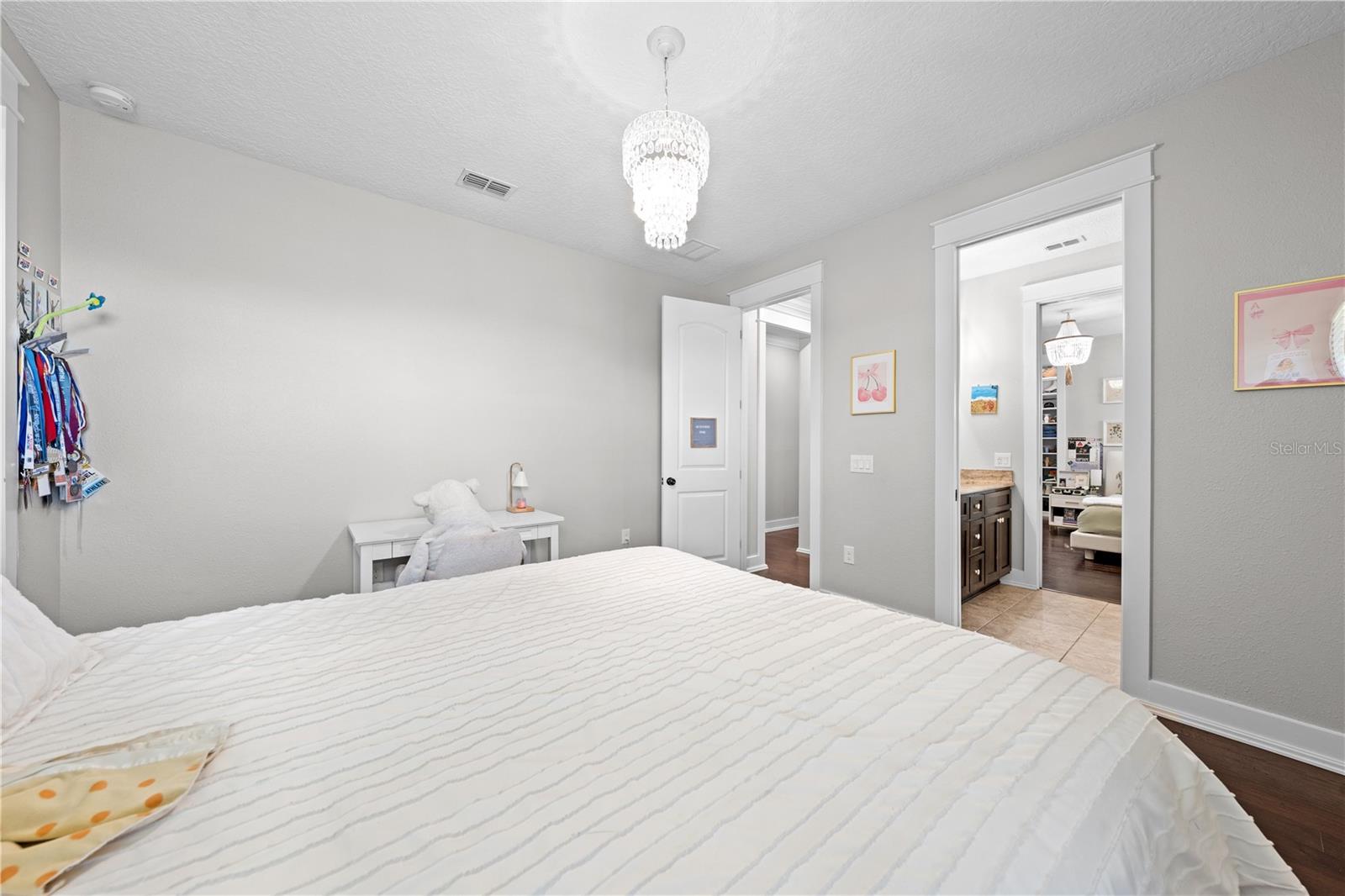 BRIDLE PATH ESTATES - Residential